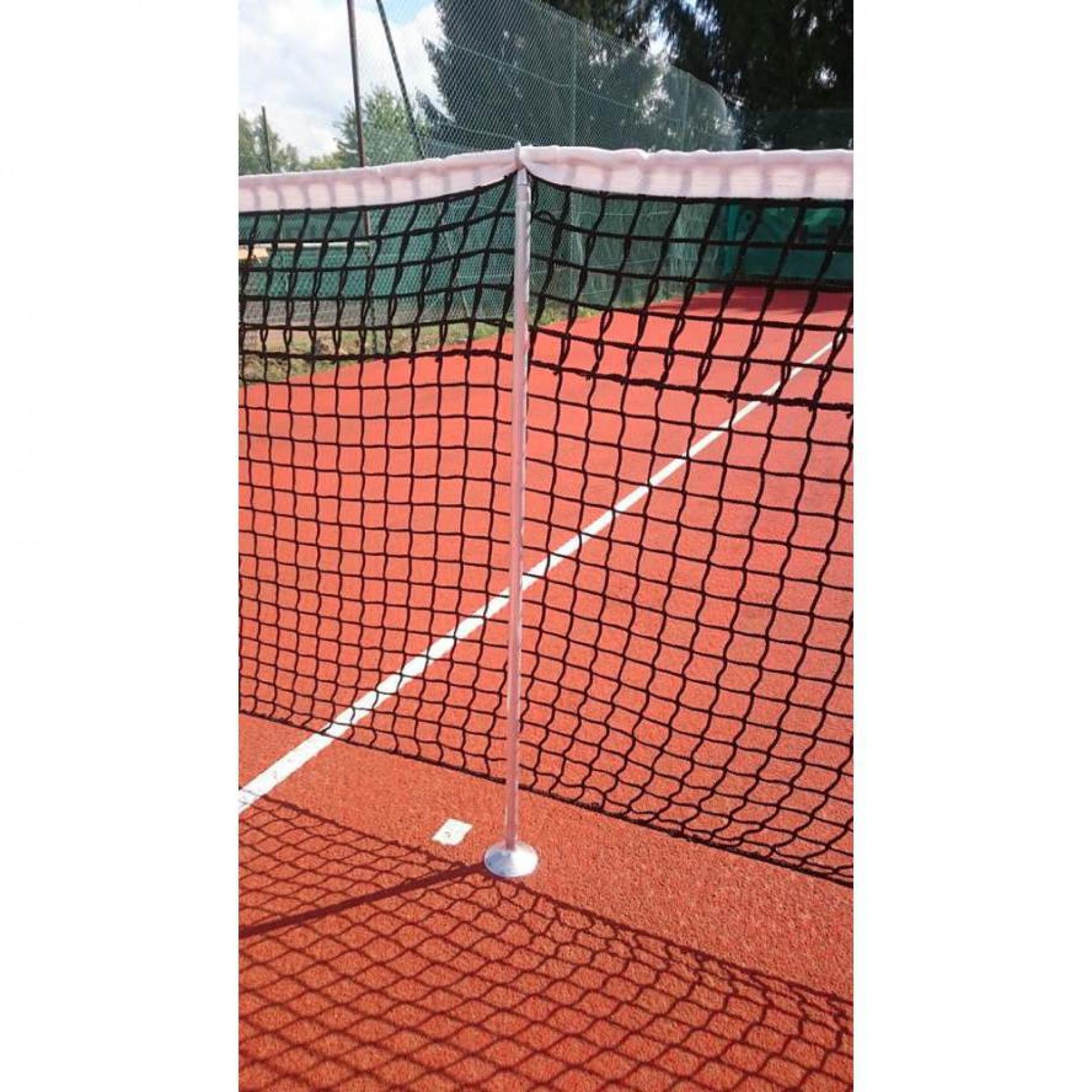 Tennis posts for singles play Carrington